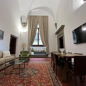 Apartment Palazzo Roselli Cecconi, Florence