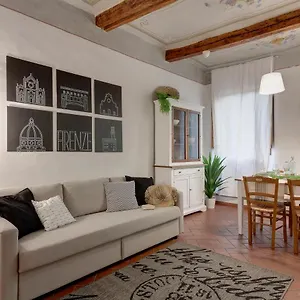 Apartment Ghibellina By Mamo, Florence